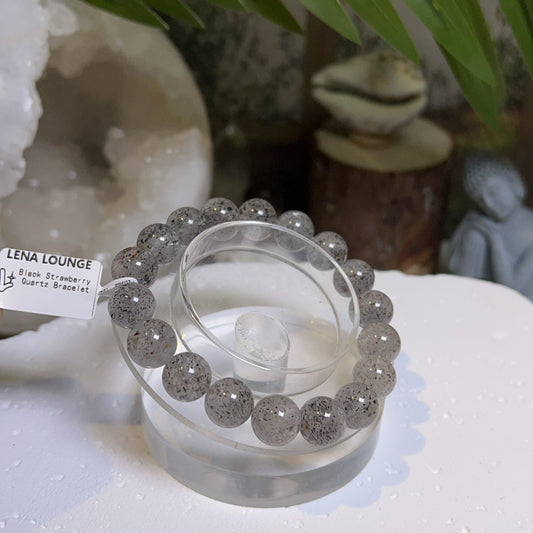 Black Strawberry Quartz Bracelet 11mm